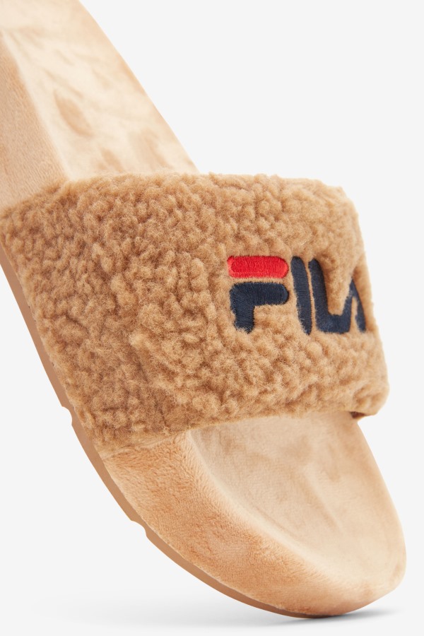 Fila Outlets Beige/Navy/Red Women\'s Fuzzy Drifter