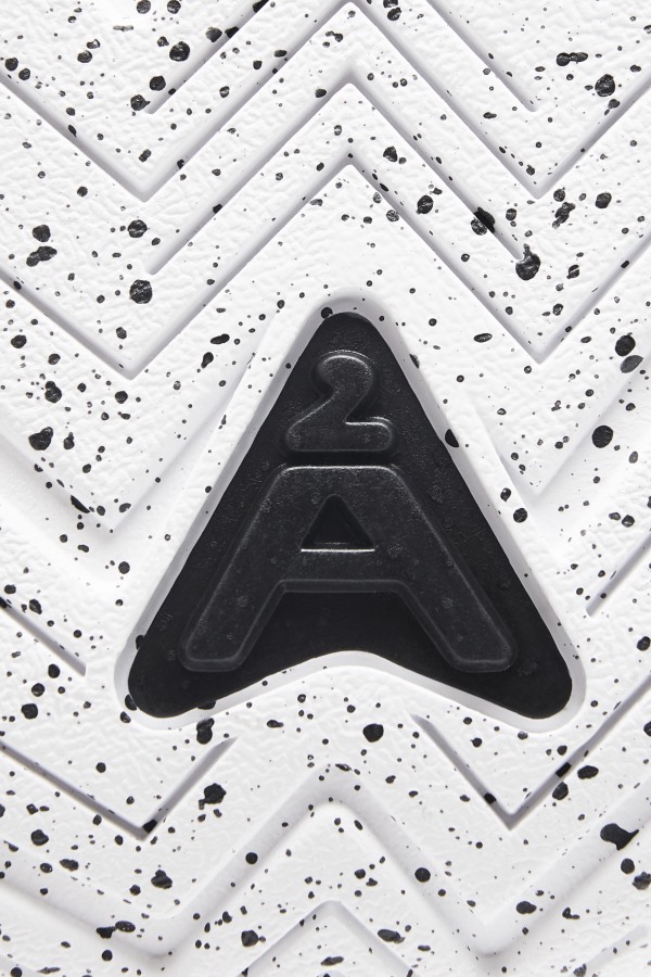 Black/White Men\'s Grant Hill 2 Fila Outlets