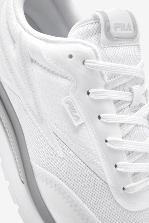 Fila Outlets Men\'s Renno Patched White/Glacier Gray