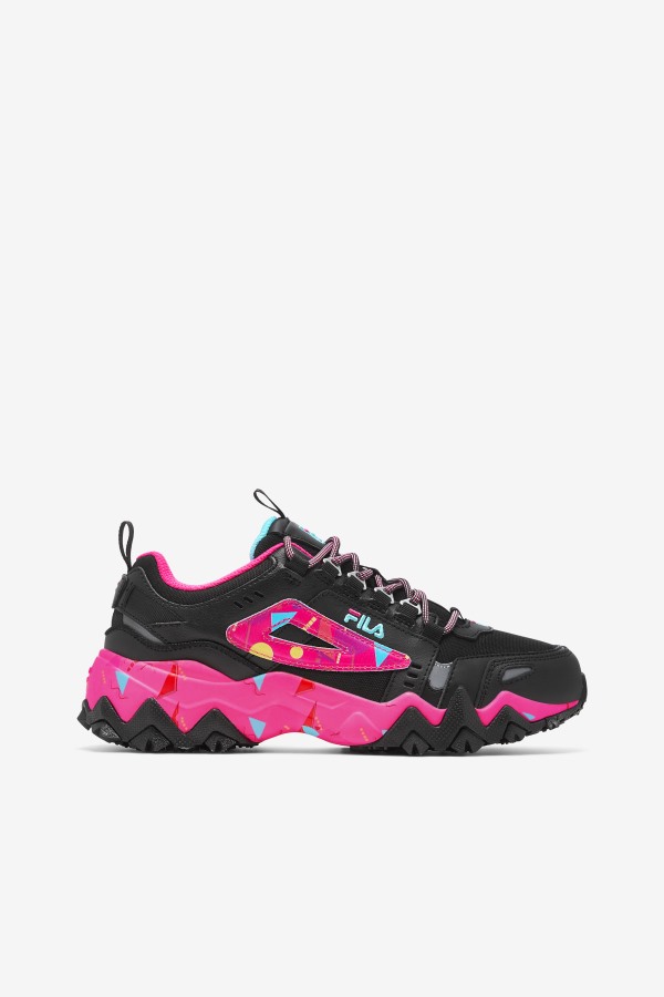 Fila Outlets Women's Oakmont TR Black/Pink Glo/Bluefish