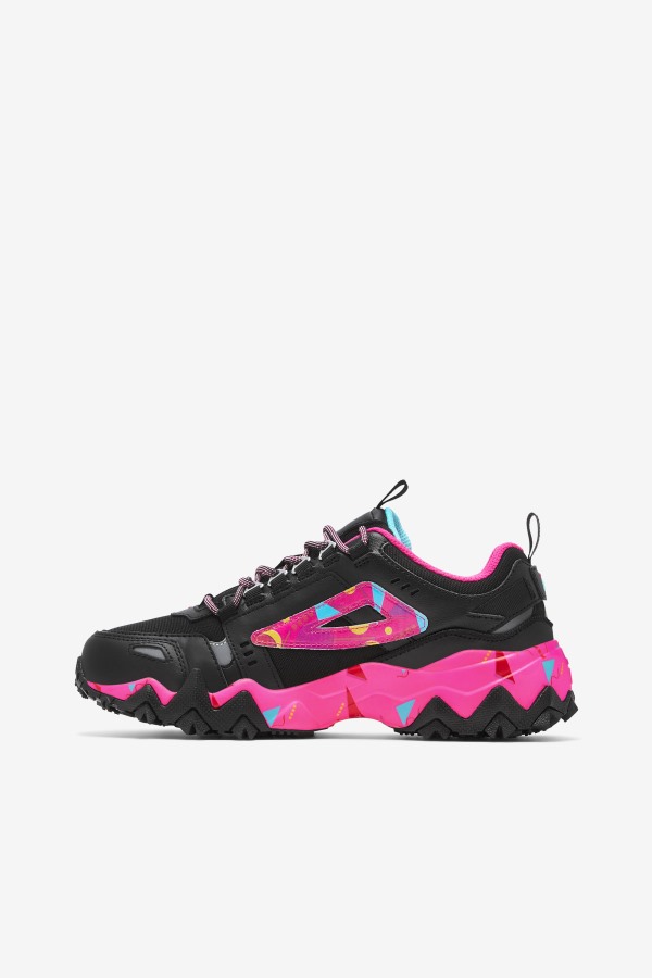 Fila Outlets Women\'s Oakmont TR Black/Pink Glo/Bluefish