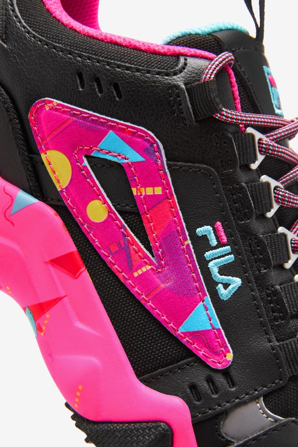 Fila Outlets Women\'s Oakmont TR Black/Pink Glo/Bluefish
