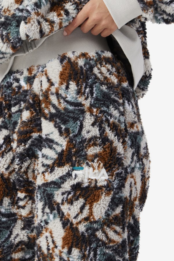 Egret/Stormy/Deep Lake Fila Outlets Drewe Sherpa Jogger