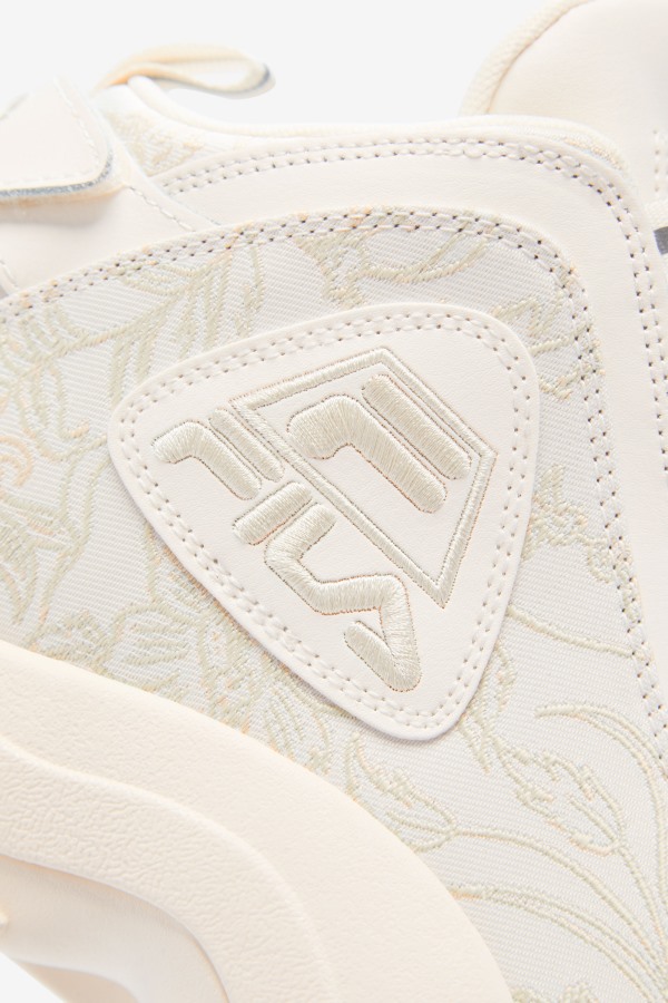 Women\'s Grant Hill 2 Floral Jacquard Gardenia/Turtledove Fila Outlets