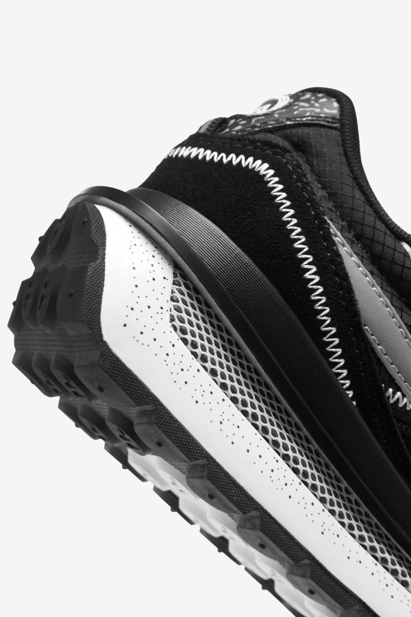 Fila Outlets Black/White Women\'s Renno