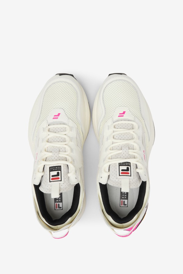 Women\'s R1 Runner X Barneys Fila Outlets White/Pink Glo/Black